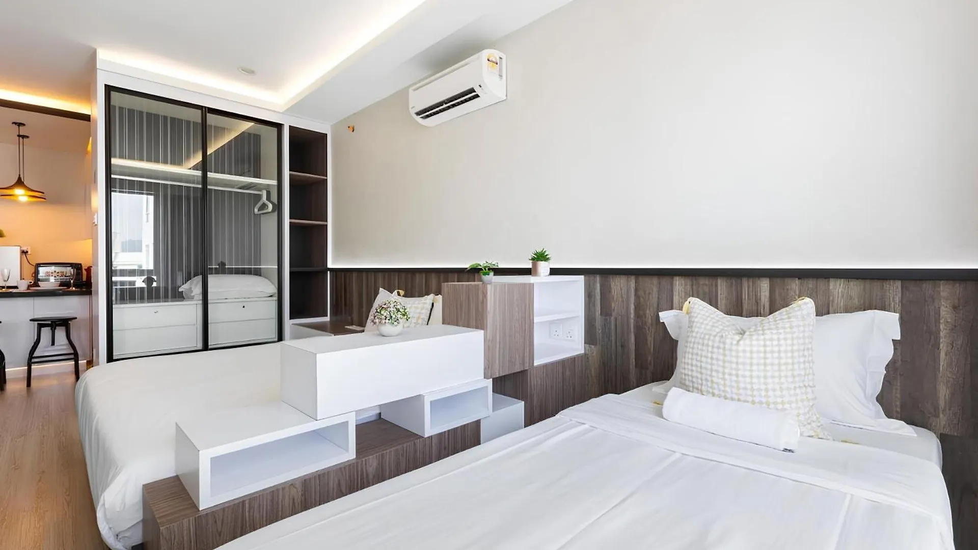 Mansion One L 5Pax Studio L Seaview & Cityview L Georgetown L By Perfectsweethome