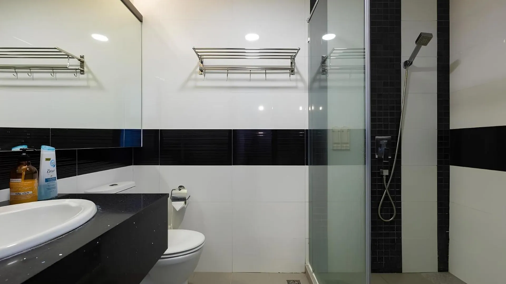 Mansion One L 5Pax Studio L Seaview & Cityview L Georgetown L By Perfectsweethome